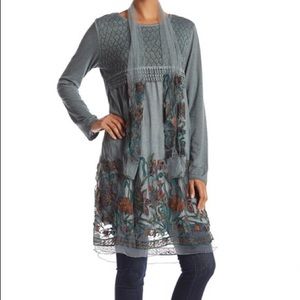 Simple Couture Grey Floral Embroidered Dress